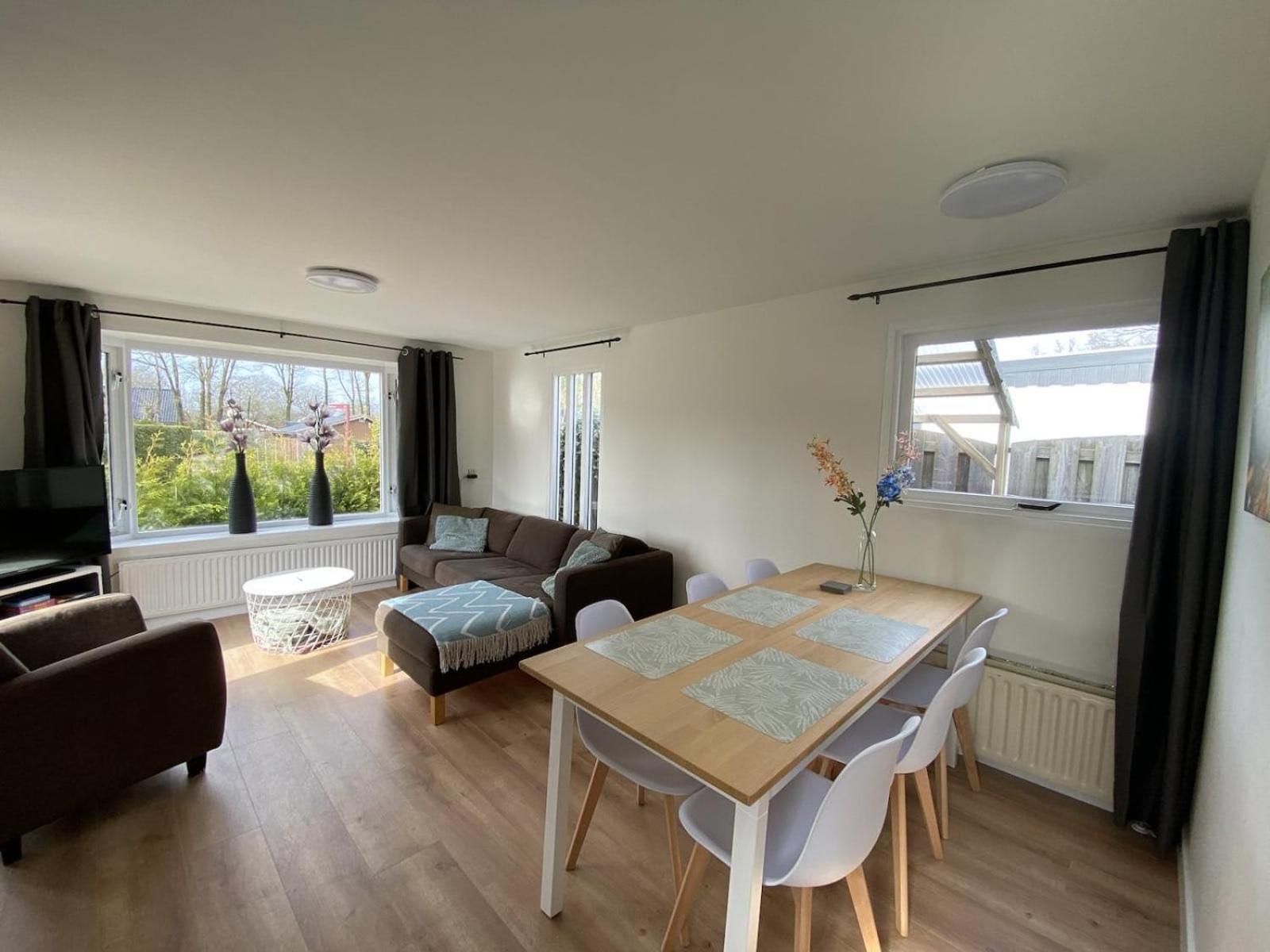 Veluwe Vakanties Chalets With Private Barrel Sauna - With Pool Bar And Restaurant Facilities In The Veluwe National Park Putten Esterno foto