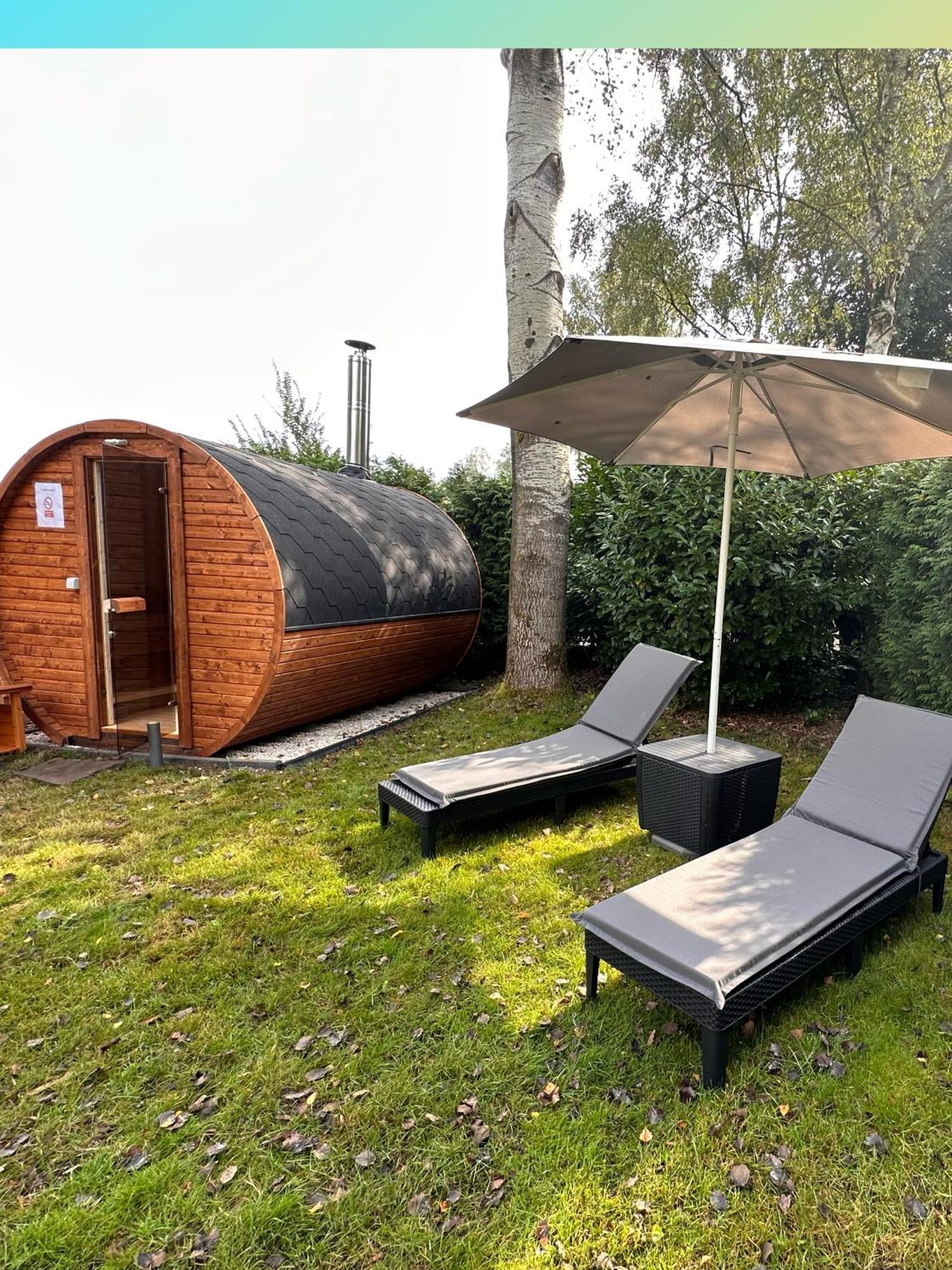 Veluwe Vakanties Chalets With Private Barrel Sauna - With Pool Bar And Restaurant Facilities In The Veluwe National Park Putten Esterno foto
