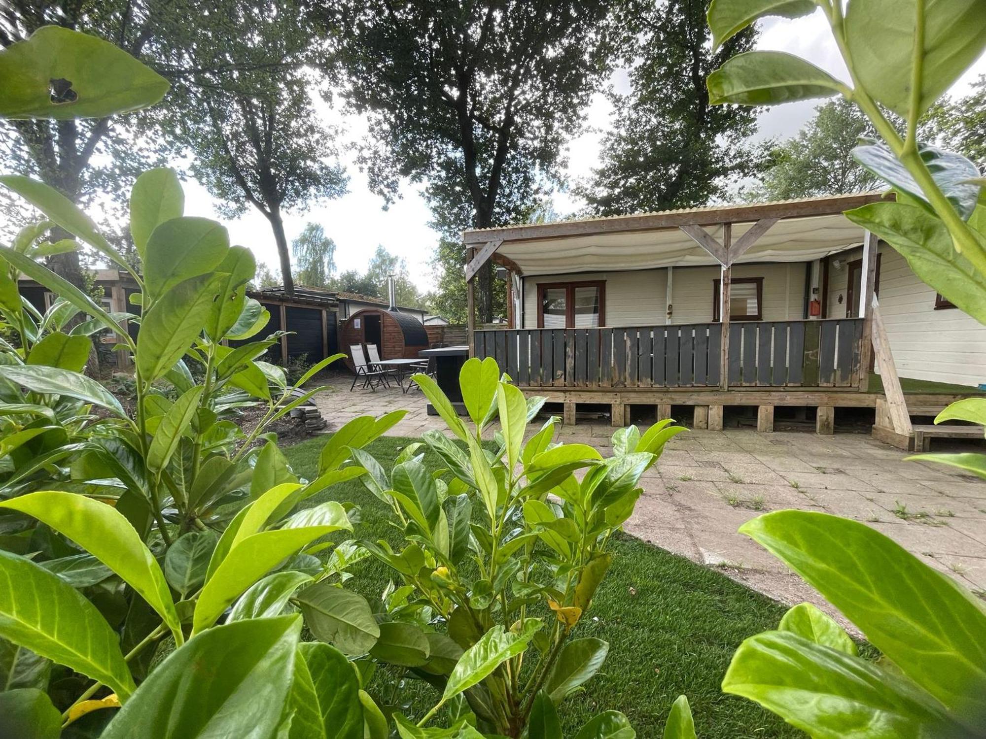 Veluwe Vakanties Chalets With Private Barrel Sauna - With Pool Bar And Restaurant Facilities In The Veluwe National Park Putten Esterno foto
