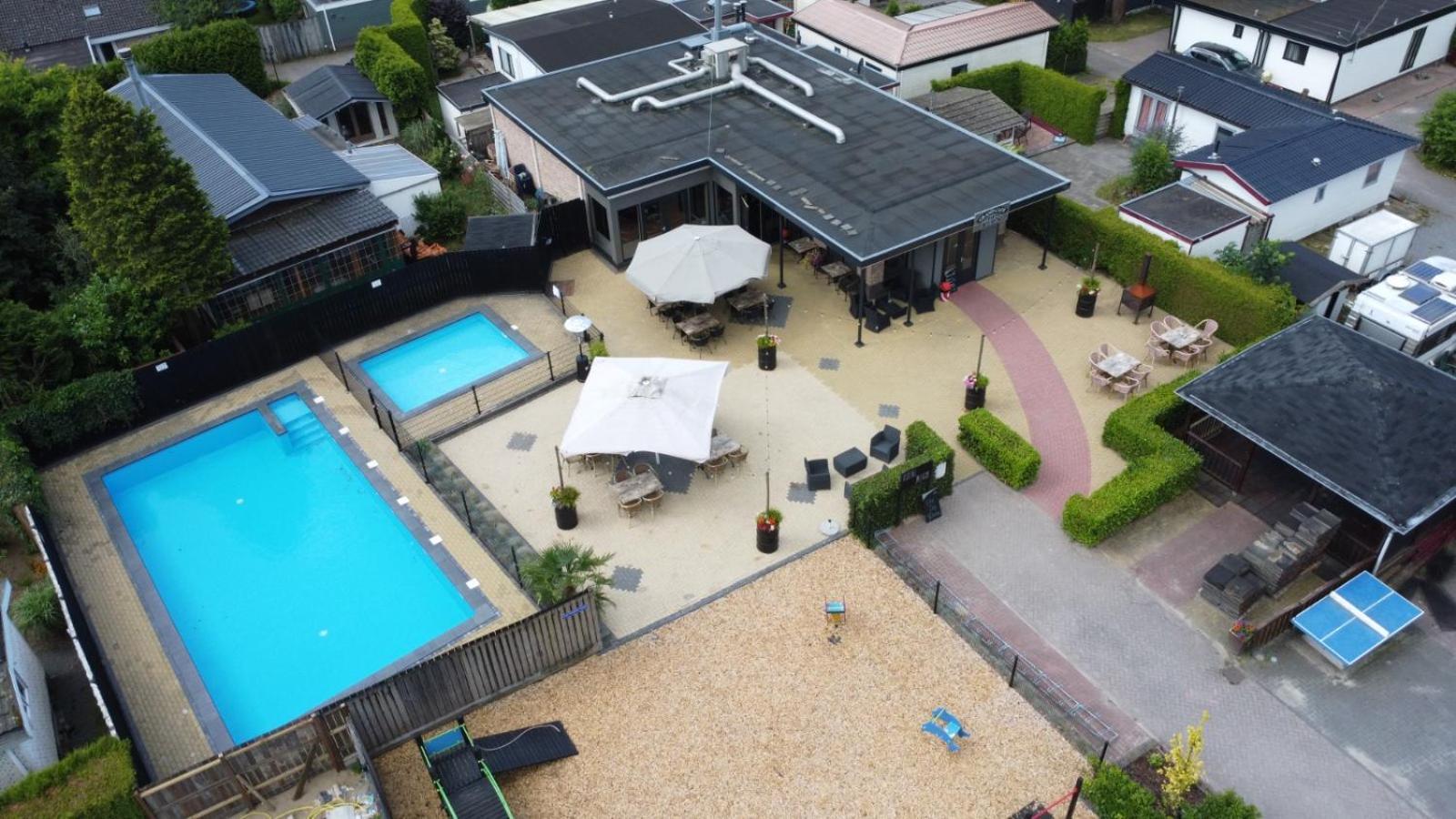 Veluwe Vakanties Chalets With Private Barrel Sauna - With Pool Bar And Restaurant Facilities In The Veluwe National Park Putten Esterno foto
